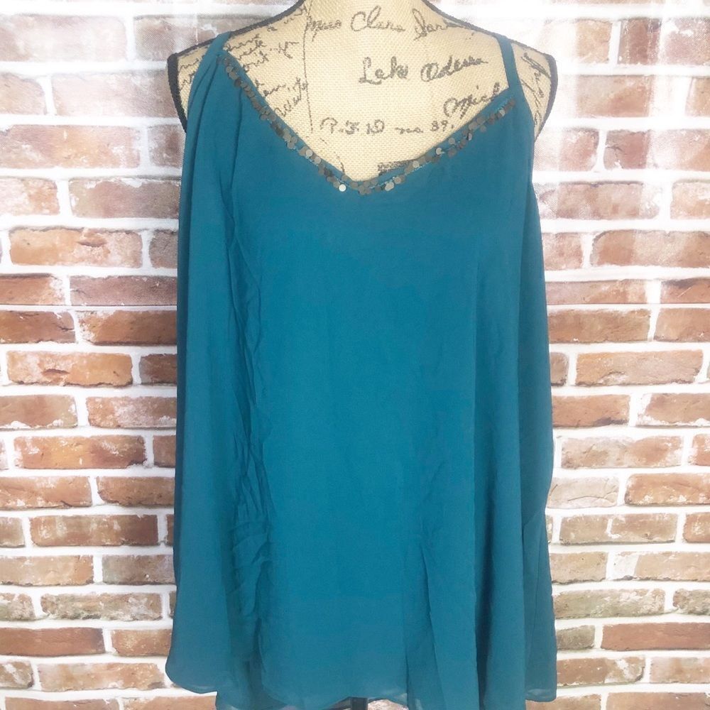 Torrid Camisole Size 4 Green Cami Top V-Neck Shirt